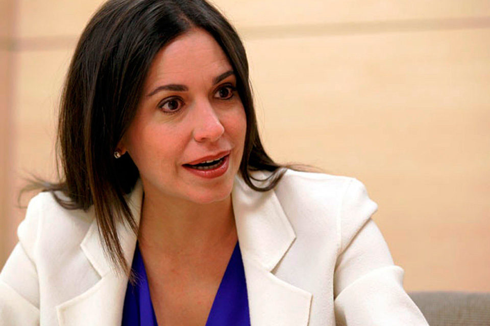 Opciones y aclaraciones / Maria Corina Machado
