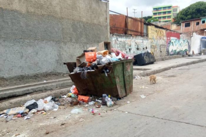 Basura en Antímano