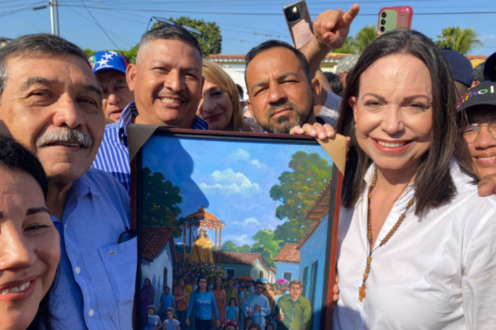 María Corina Machado en la procesión de la Divina Pastora