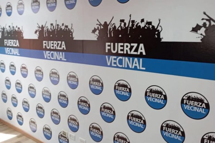 Fuerza-Vecinal pancarta
