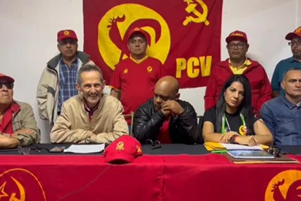 PCV Henry Parra maría Corina Machado