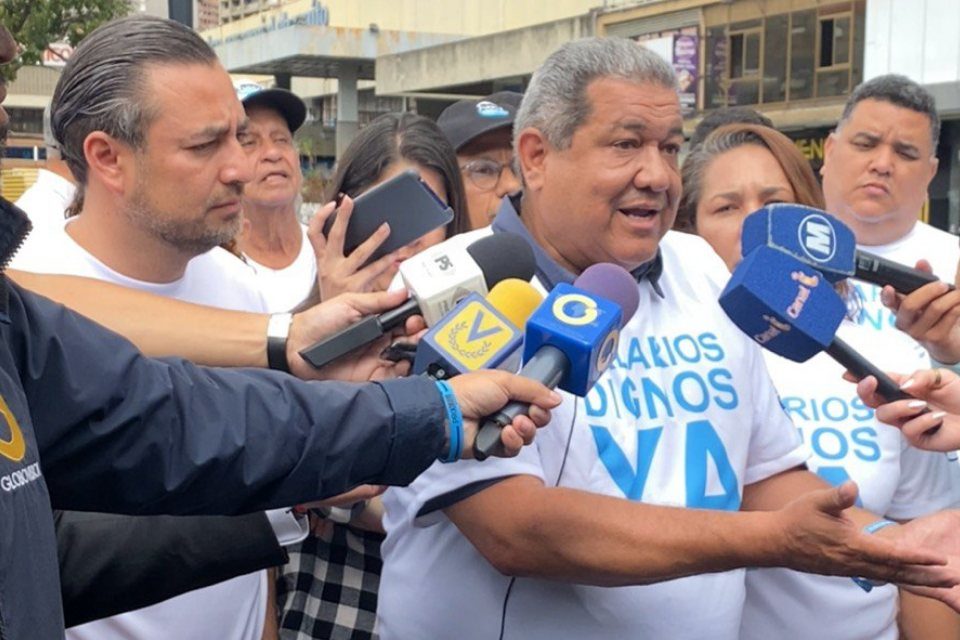 pablo zambrano darwin gonzalez sueldo mínimo