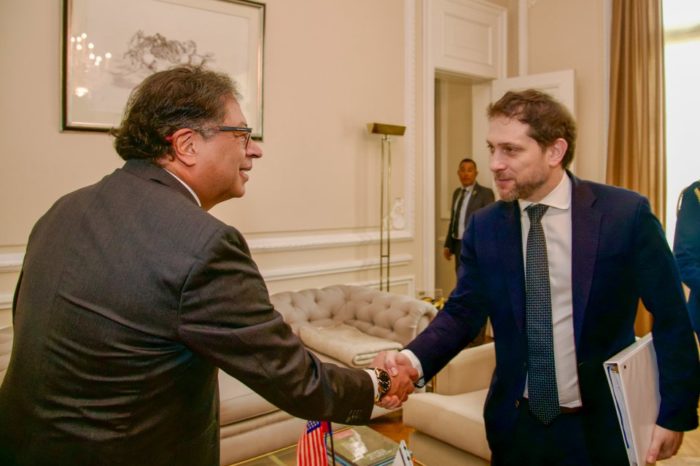 Gustavo Petro Jon Finer Colombia EEUU