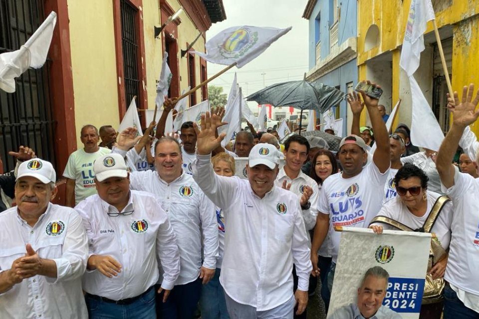 Luis Eduardo Martínez AD