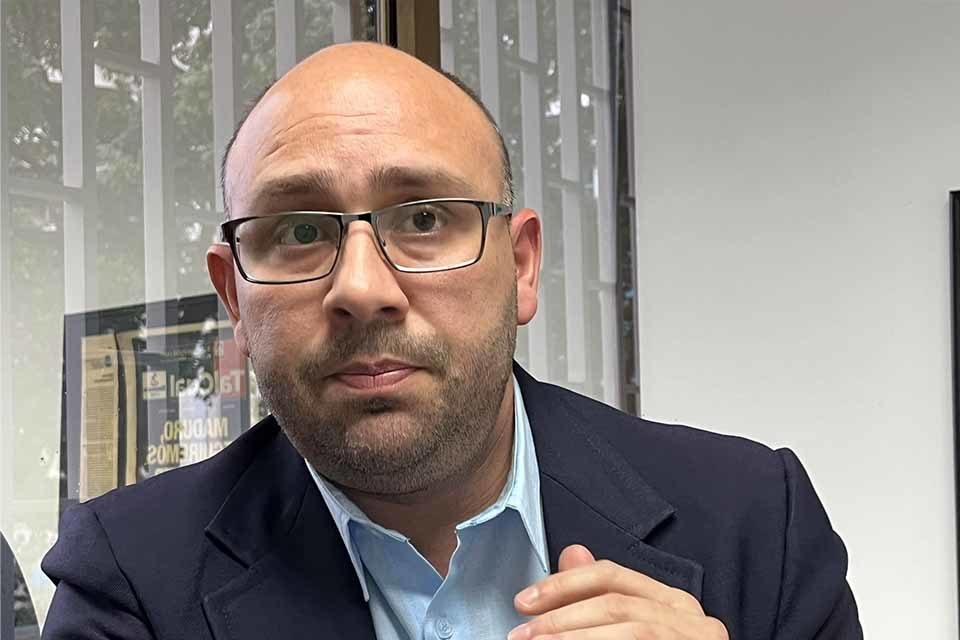 Oscar Murillo Provea 004