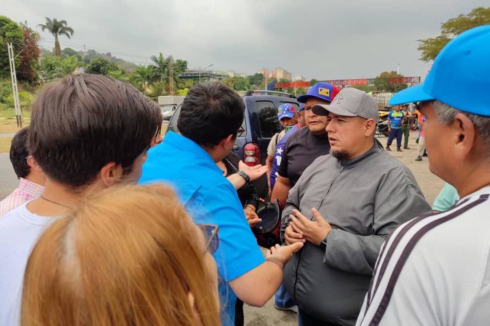 Vente Venezuela Charallave agresión
