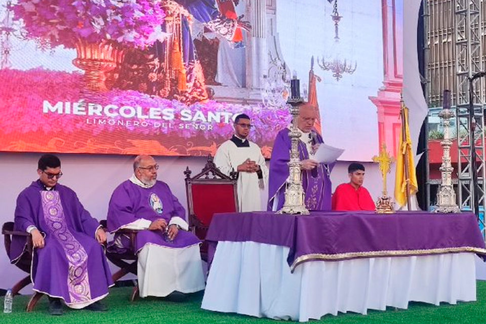Cardenal Baltazar Porras