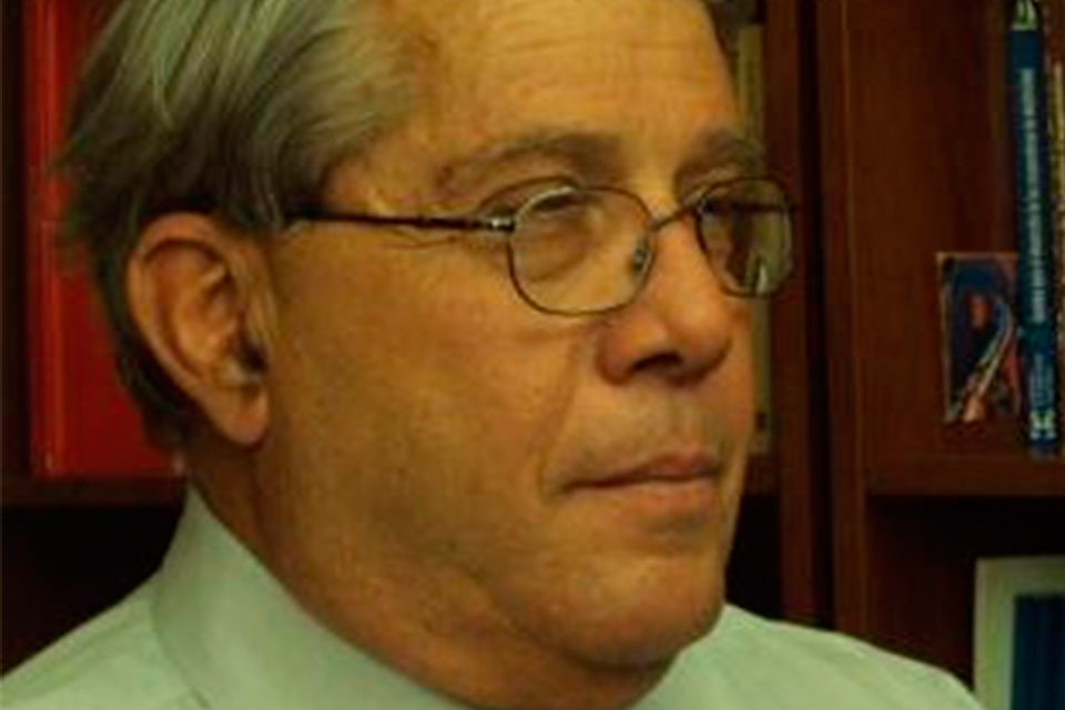 Alberto, seguimos en contacto