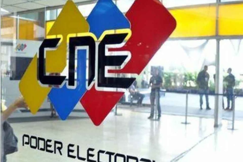 Observatorio Electoral Venezolano acusa al CNE de segregar y violar derechos políticos centros postulaciones