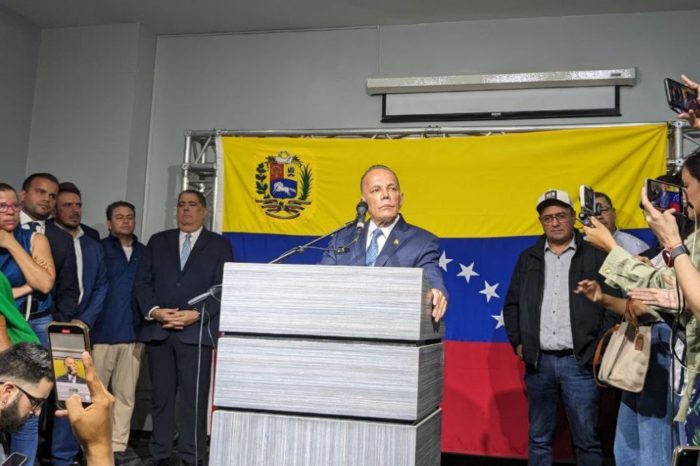 Manuel Rosales
