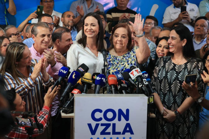 Plataforma Unitaria candidatura