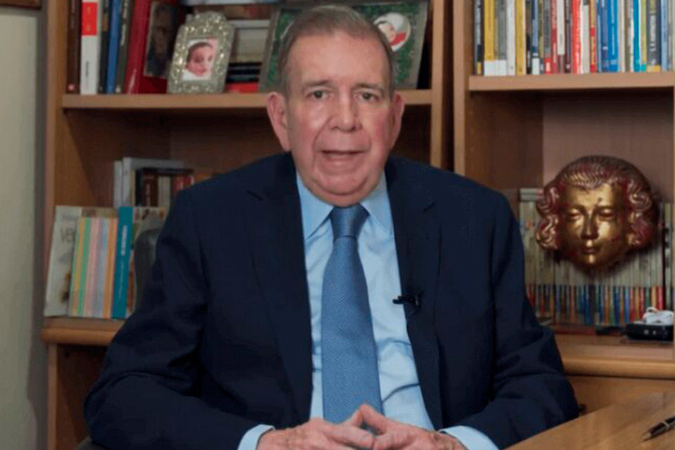 González Urrutia, “l'homme de l'heure” Mulino