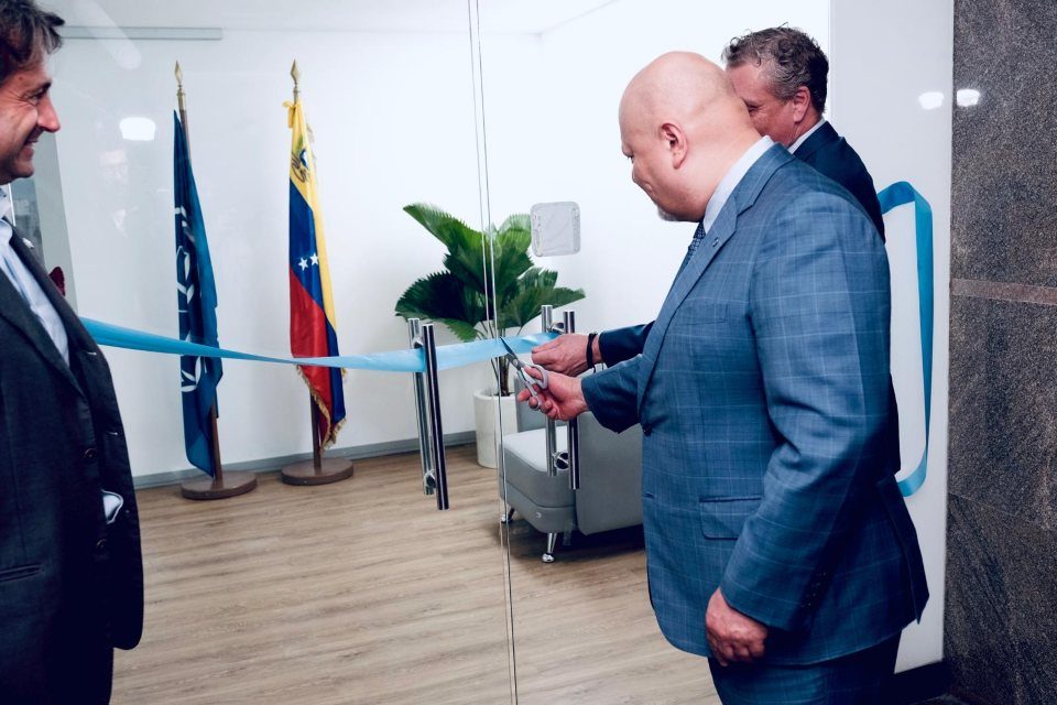 Karim Khan CPI oficina Caracas