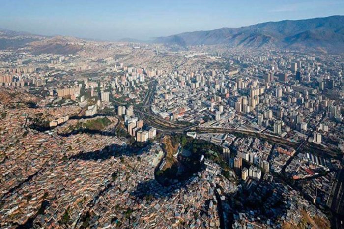 La ciudad marginante