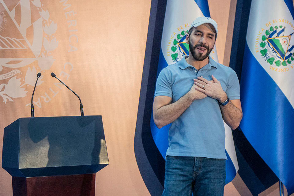 El Salvador: la mentira deseada / Nayib Bukele