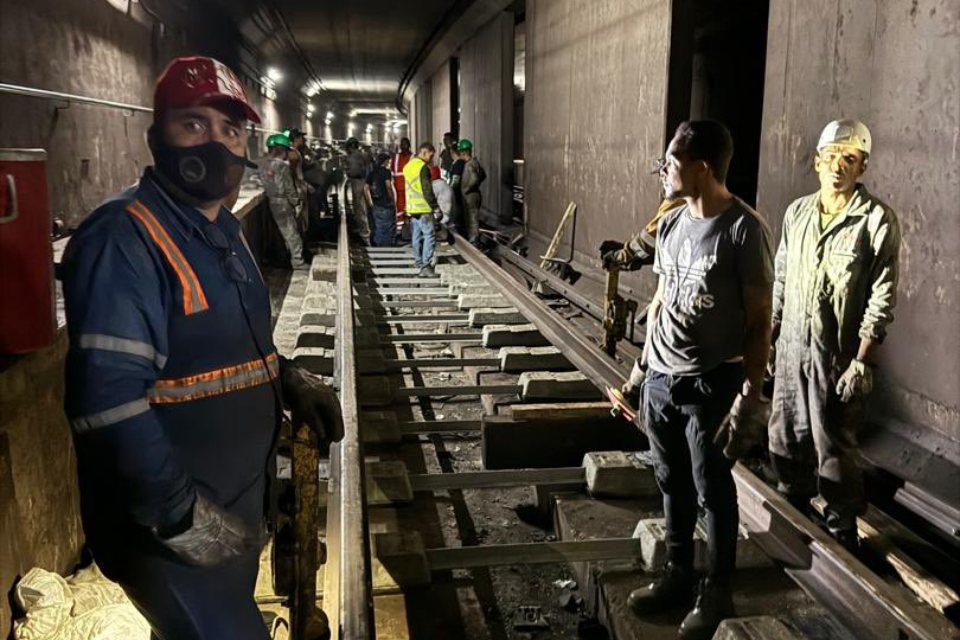 trabajos Metro de Caracas Colegio de Ingenieros