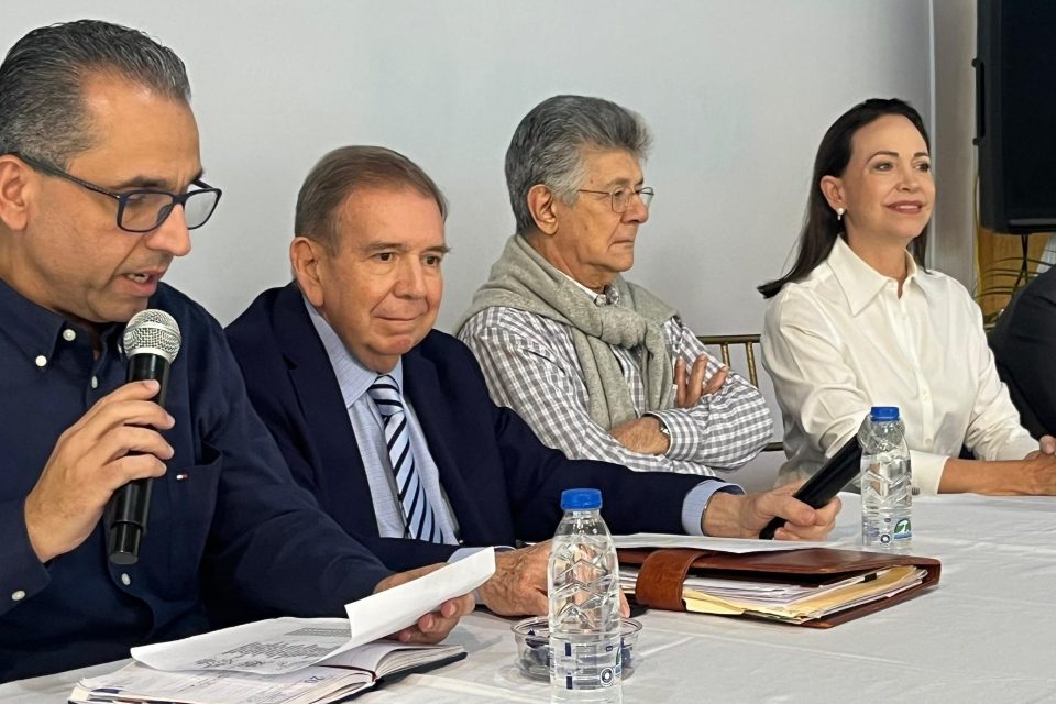 González Urrutia AD en resistencia