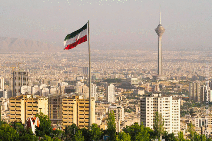 Irán