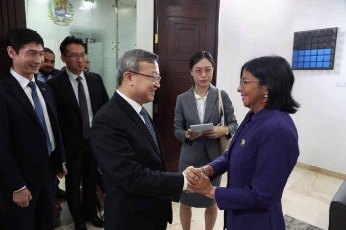 Wang Shouwen China Delcy Rodríguez