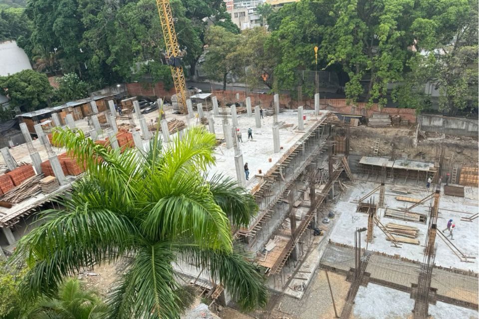 construcción en La Castellana