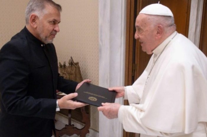 papa Francisco embajador Franklin Mauricio Zeltzer Malpica