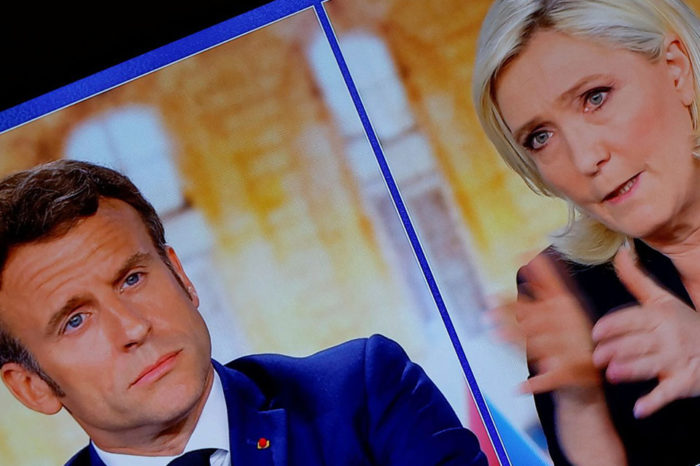 Macron, entre la peste y el cólera