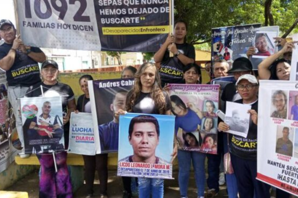 Familiares de desaparecidos
