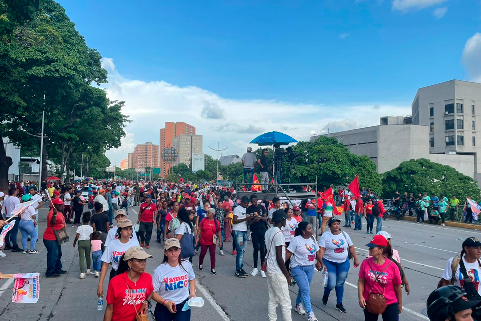 Marcha Oficialismo #4Jul