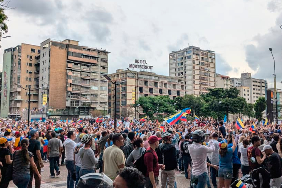 Marcha Oposición #4Jul Plataforma Unitaria