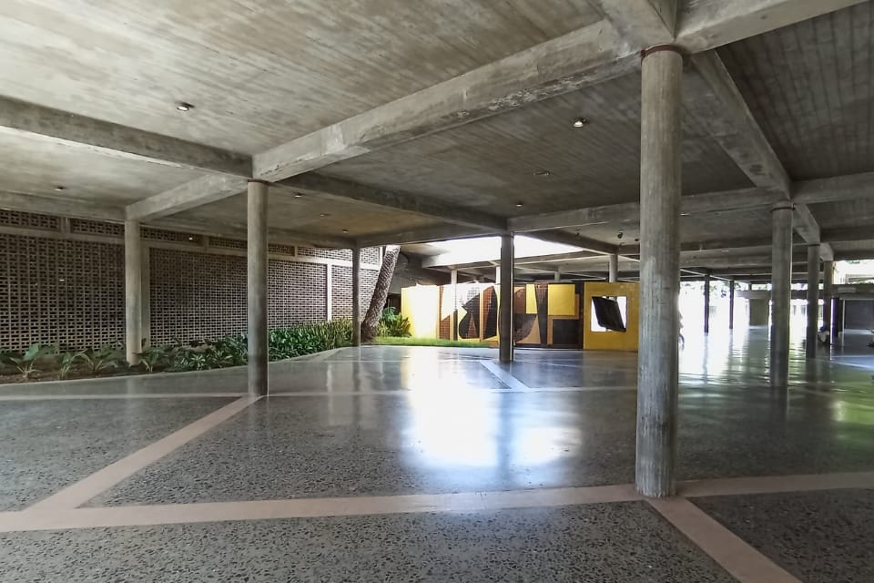 UCV, Plaza Cubierta