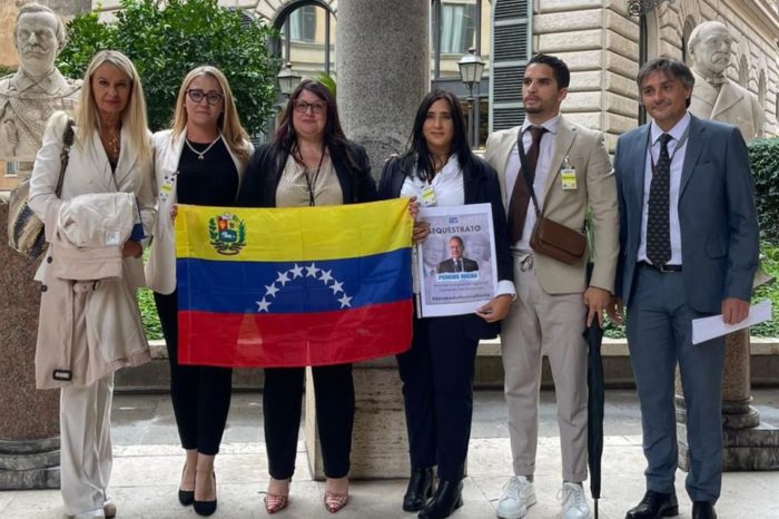 Familiares Américo de Grazia Perkins Rocha Senado de Italia