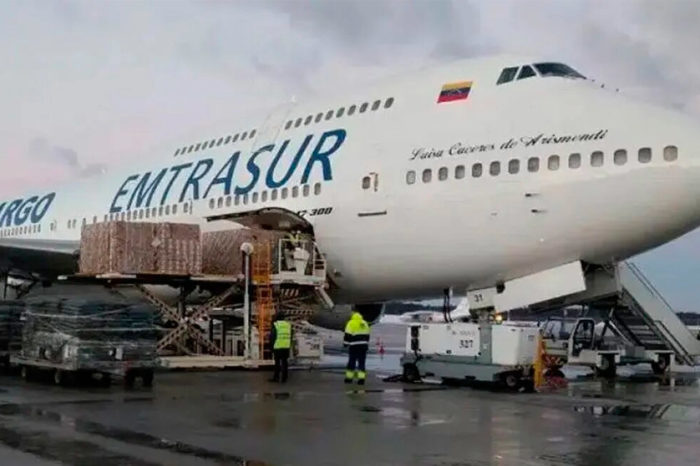 El avión, me quitaron el avión