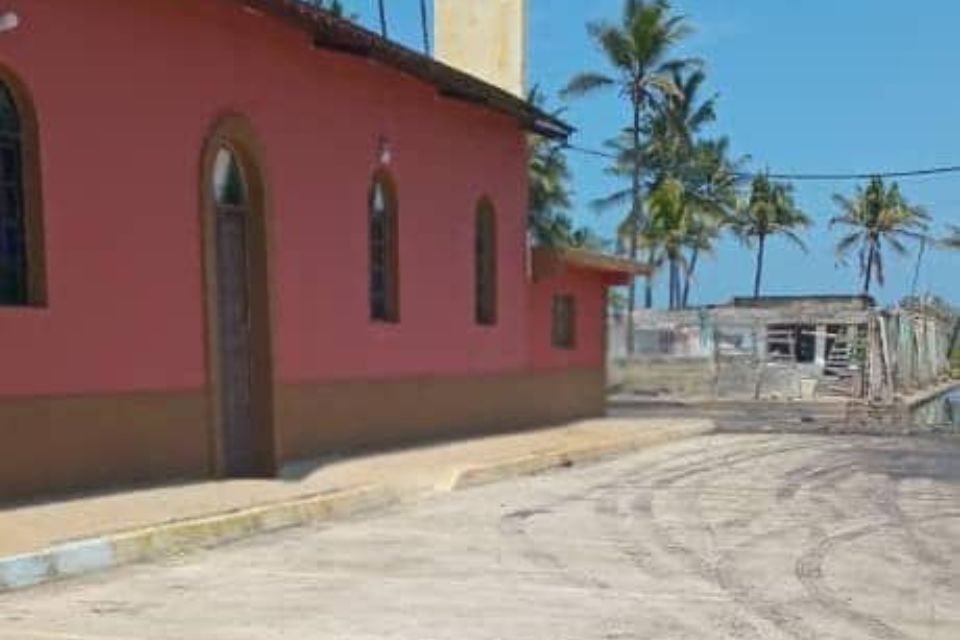Derrame petrolero. Boca de Aroa. La Mañana