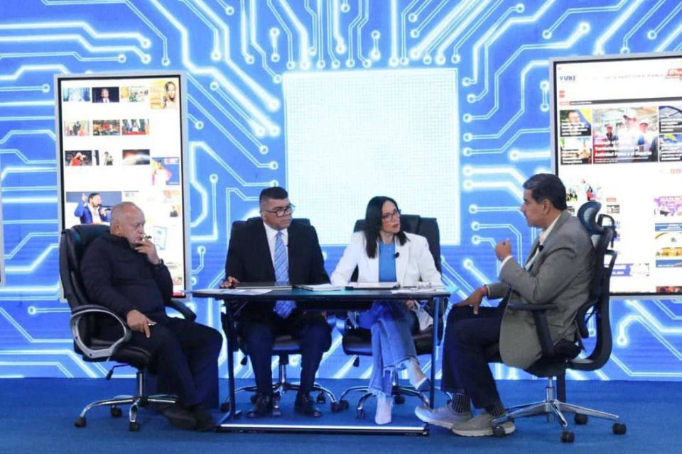 Maduro y Cabello con Maduro +