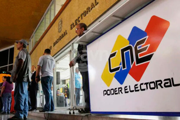 Megaelecciones de 2025: ¿Abstenerse o participar? testigos electorales