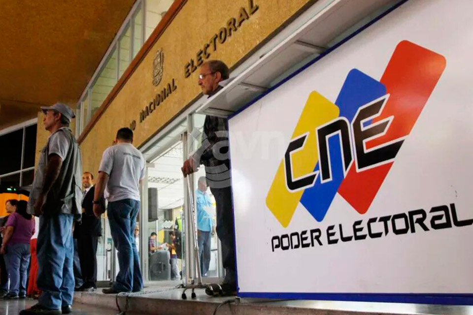 Megaelecciones de 2025: ¿Abstenerse o participar? testigos electorales