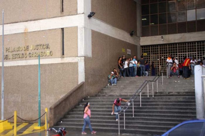 Palacio de justicia Valencia Carabobo adolescentes detenidos