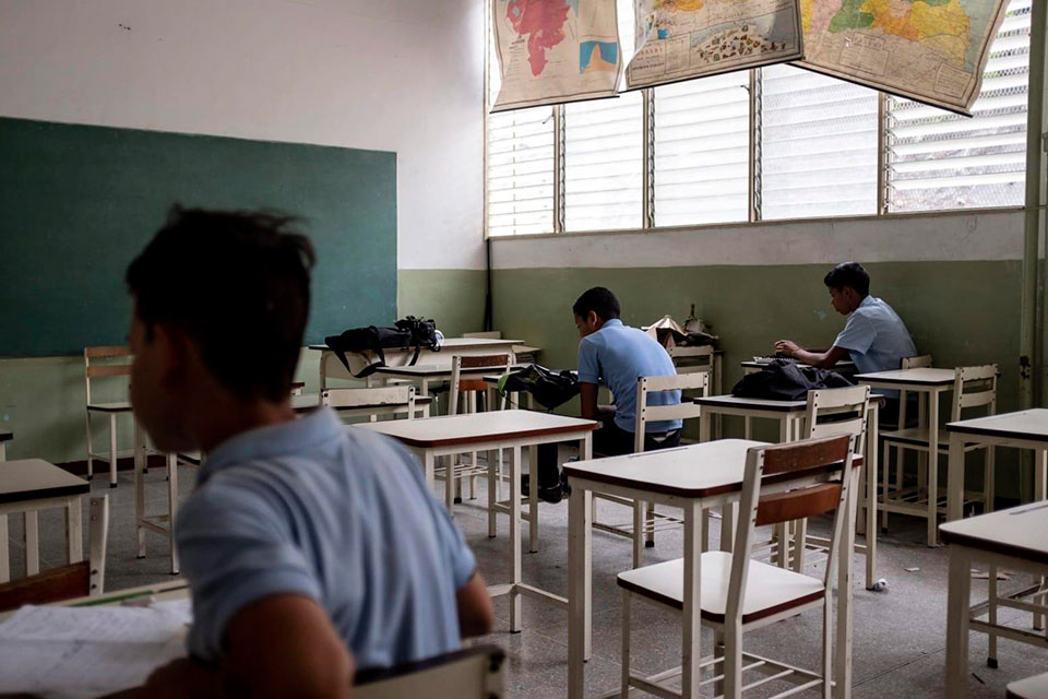 Sin maestros no hay escuela