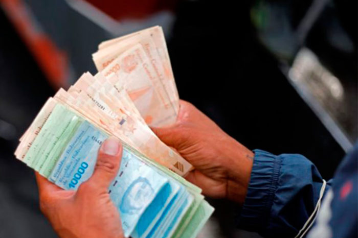 En el 2025, la economía venezolana seguirá a flote