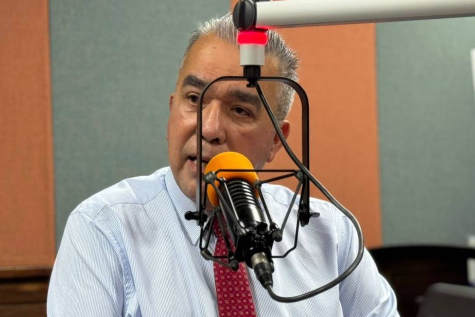 Luis Eduardo Martínez presupuesto