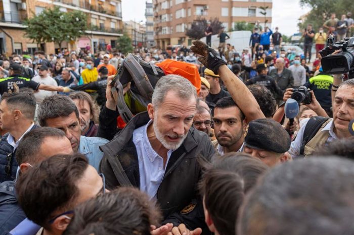  ¡Viva el Rey!
