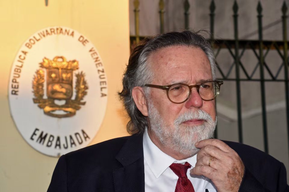 Ricardo Capella Embajador Venezuela Paraguay