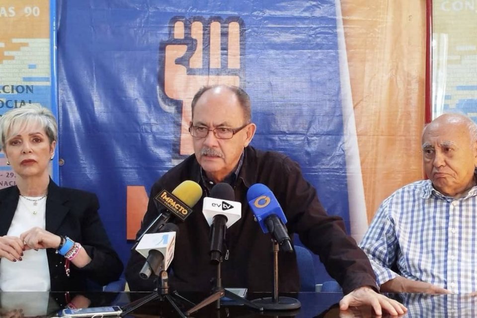 Felipe Mujica MAS