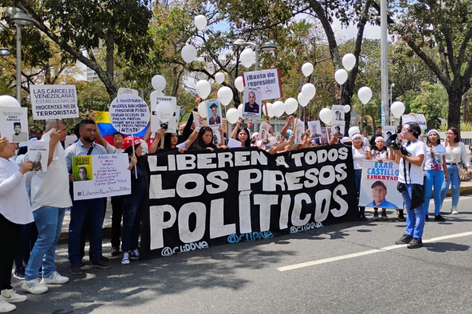 Foro penal presenta balance de presos políticos