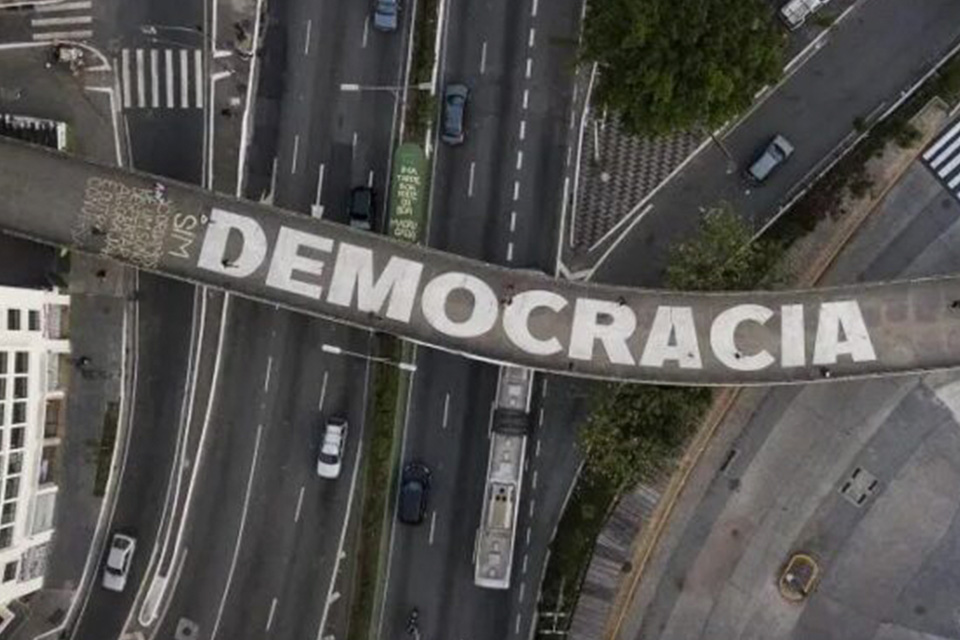 Retrocesos de la democracia en América Latina