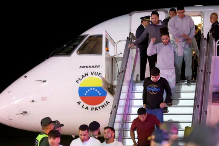 Deportados desde EEUU a Venezuela