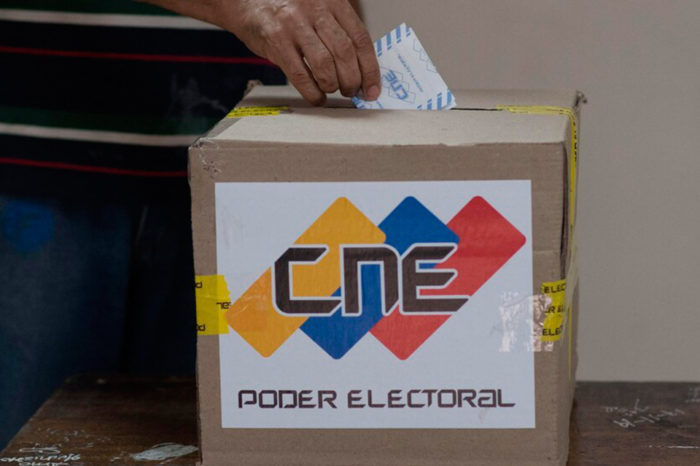 ¿Dejaremos ganar al autoritarismo?