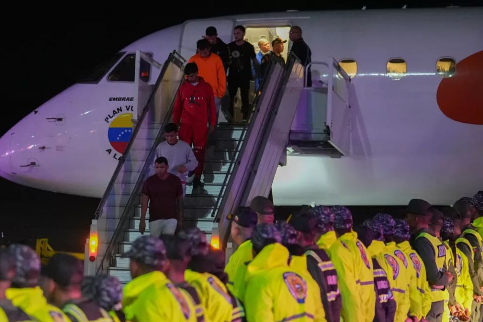 migrantes venezolanos deportados