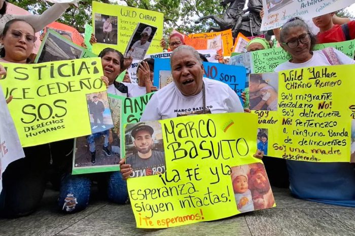 Familiares deportados a El Salvador
