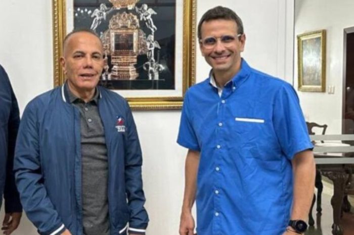 Oposición de Henrique Capriles Manuel Rosales UNT